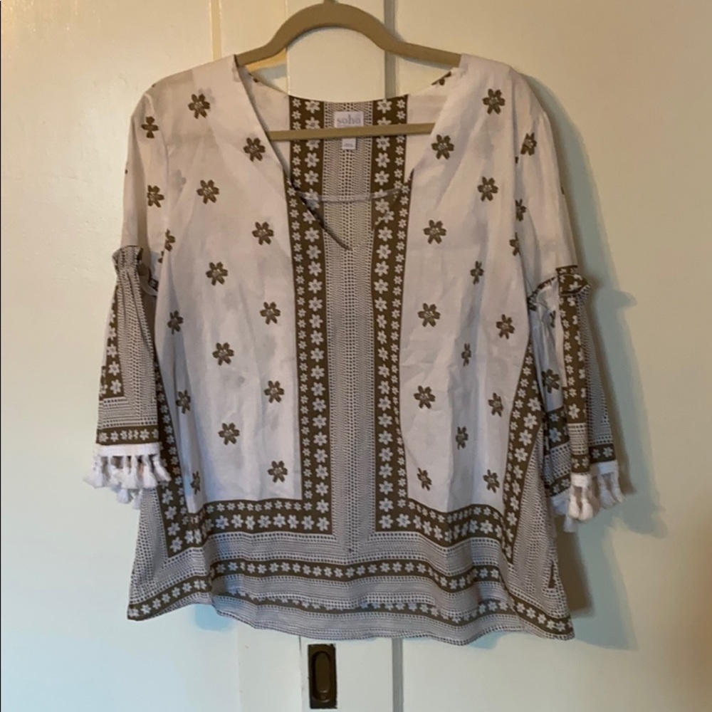 NWOT Cotton lightweight Beachy Top!
